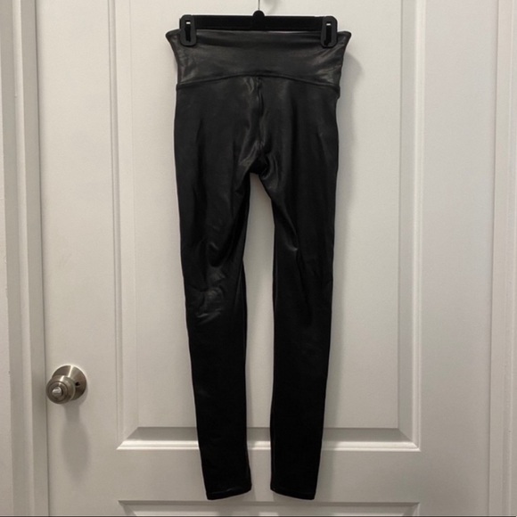 Spanx Faux Leather Leggings - Picture 5 of 5